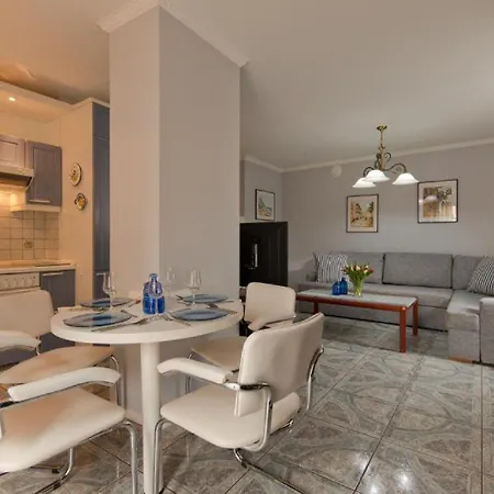Imperial - Nadmorski Apartman *